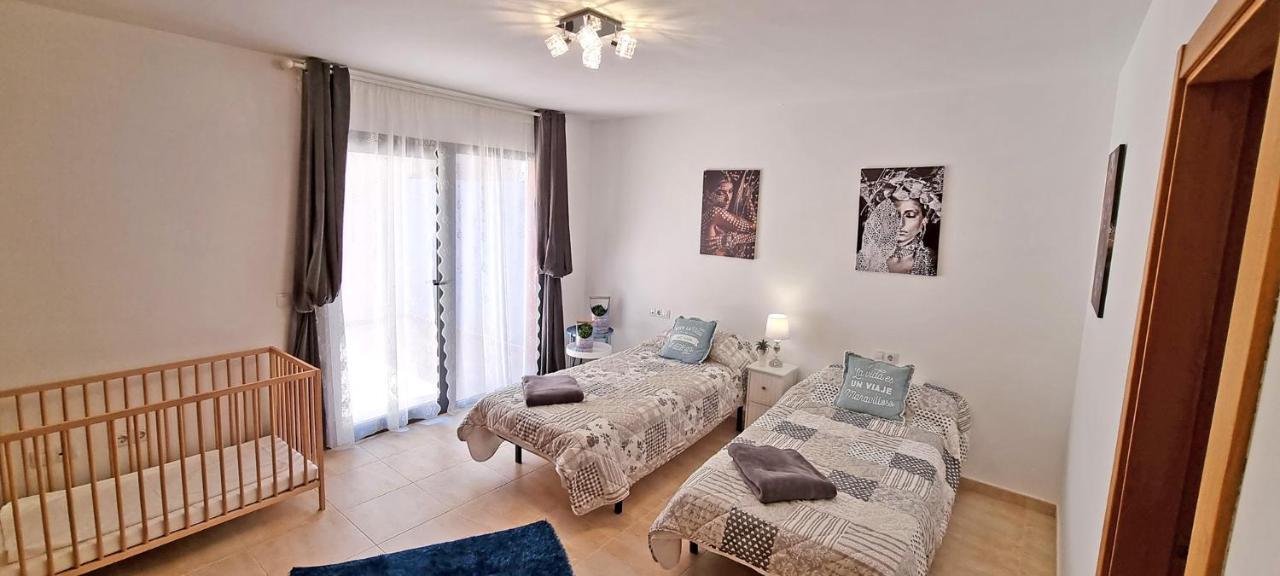 Ferienhaus Casa Caleta - Caleta Fuste - Meerblick - Pool - Glasfaserinternet كاليتا ذي فوستي المظهر الخارجي الصورة
